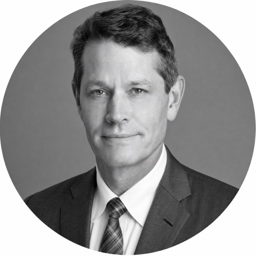 Headshot photograph of Armie Harper, MD
